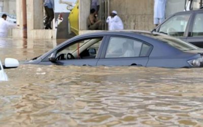 الفيضانات والسيول تُغرق جدة السعودية