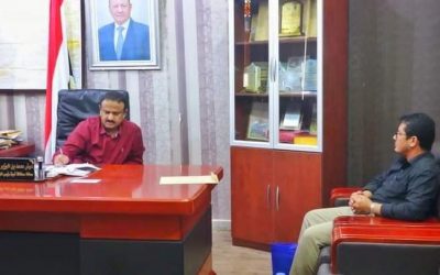 محافظ شبوة بن الوزير يشيد بعمل ونشاط فرع صندوق صيانة الطرق والجسور بالمحافظة ويؤكد مواصلة دعمه للصندوق