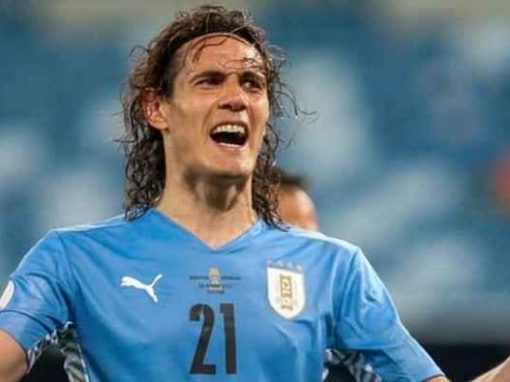 كافاني: عليكم أن تسألوا المدرب ألونسو عن سبب الخسارة