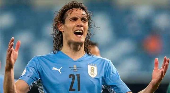 كافاني: عليكم أن تسألوا المدرب ألونسو عن سبب الخسارة