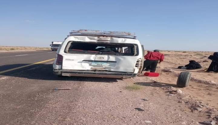 وفاة مواطن وإصابة آخرين بحادث مروري في لحج