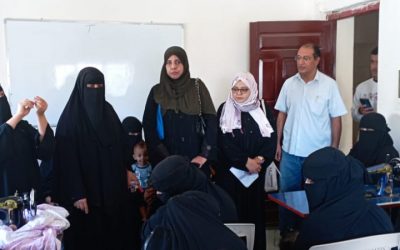 فريق من الجمعية الوطنية يطلع على أعمال المشاغل الشبابية الأربعة بمحافظة أبين