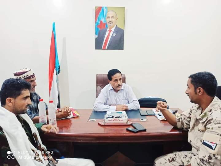 الشقي، يناقش مع قائد اللواء مشاة الثالث المستجدات الأمنية والعسكرية