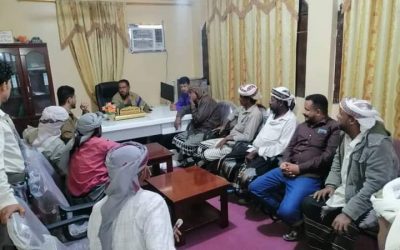 مدير عام خنفر اليوسفي يلتقي باللجنة المجتمعية لمشروع جابيونات الطرية خالف ومنسق منظمة كير