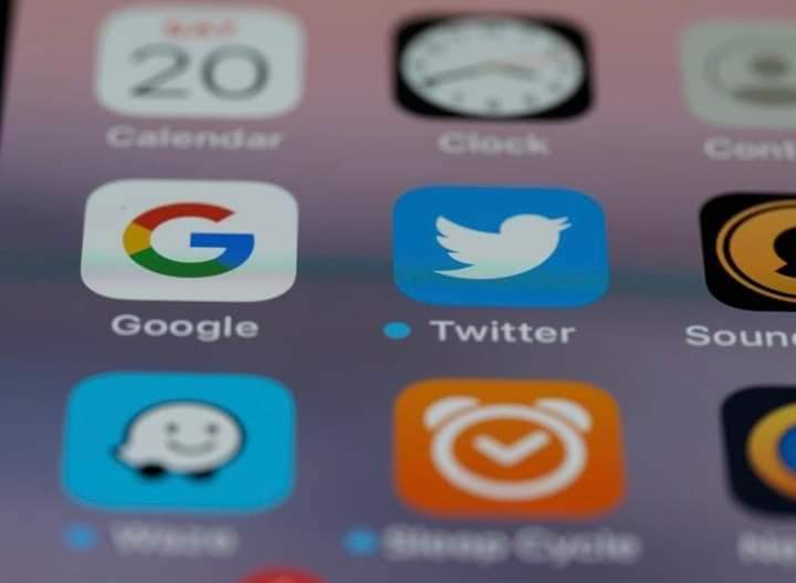 تويتر تطلق خاصية جديدة تكشف “عدد المشاهدات” على التغريدات