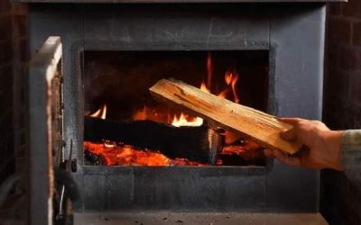 بعد ارتفاع سعره..فرنسا تدعم التدفئة بالخشب بـ245 مليون دولار