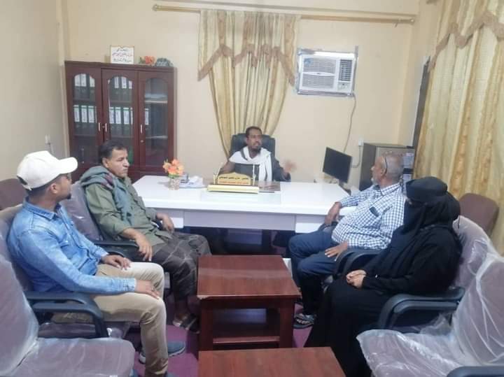 مدير عام خنفر اليوسفي يلتقي بفريق منظمة ادرا قسم المياه