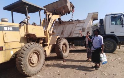 تدشين حملة نظافة لقناة الصرف الصحي بالعبر الشرقي للحافة جعار بمديرية  خنفر