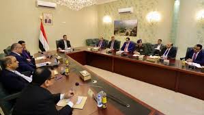 السياسي الجنوبي الربيزي  في منصته” بالفيسبوك” عن حكومة المناصفة مع الشمال  ” إن أرادوا مناصفة فعليهم تطهير  محافظاتهم”
