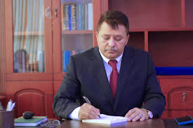 النائب العام يوجة رئيس نيابة الأموال العامة عدن بالتحقيق على وجة السرعة في شكوى أسرة عدنية ضد هيئةالأراضي وأشغال المنصورة* .