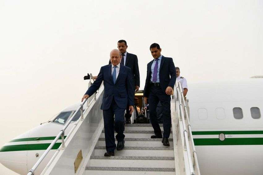 الرئيس العليمي وأبوزرعه يعودان إلى عدن