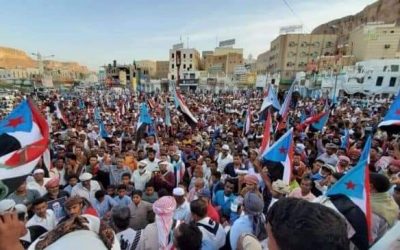 ناشط جنوبي يؤكد ان قرار نقل العسكرية الأولى بحضرموت بيد الجنوبيين