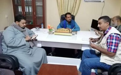 مدير عام خنفر اليوسفي يلتقي بضابط إيواء منظمة صناع النهضة
