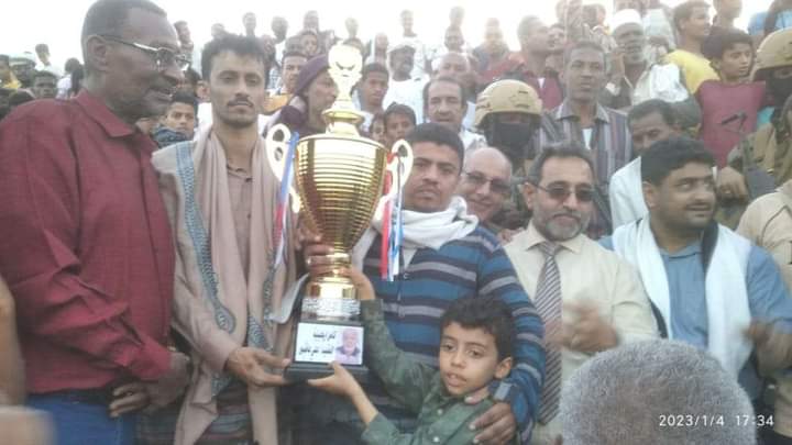 بهدفين في شباك حسان .. التلال يرفع كأس أربعينية الفقيد علي عاشور