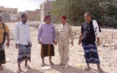قائد اللواء 111 مشاه يزور ملعب نادي أحور