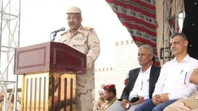 اللواء التميمي يكرم فريق لواء الأحقاف الفائز ببطولة الذكرى السادسة لتحرير ساحل حضرموت