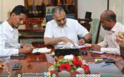 الماس يوقع مشروع صيانة جسر وادي بنا في لحج