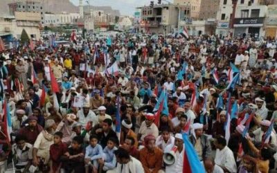 متظاهرو الحسم مطلبنا يتعهدون بالمضي في طرد العسكرية الأولى