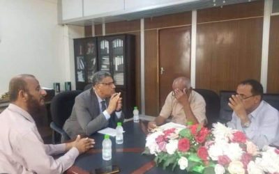 نائب محافظ عدن يؤكد الاهتمام بتفعيل نشاط مركز الاطراف الصناعية
