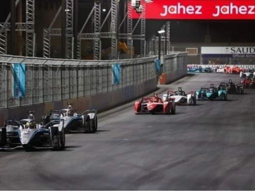 الجمعة.. انطلاق “فورمولا إي” الدرعية