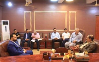 محافظ الضالع يناقش مع وزير الأشغال العامة أبرز احتياجات المحافظة من مشاريع الطرق