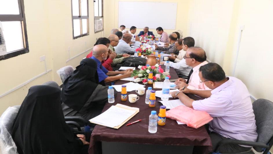 مجلس جامعة أبين يعقد اجتماعه الدوري لشهري نوفمبر وديسمبر 2022م