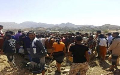 ردفان.. تشييع جثماني الشهيدين بارجيلة والعلياني بموكب مهيب