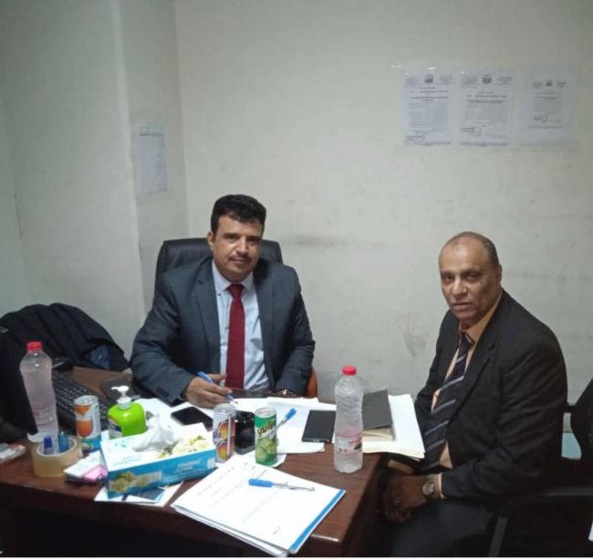 اجتماع يناقش القضايا والاهتمام المشترك بين مدير عام هيئة المواصفات ومدير عام جمرك مطار عدن الدولي