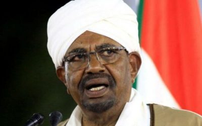 السودان.. نقل الرئيس السابق عمر البشير للعناية المركزة