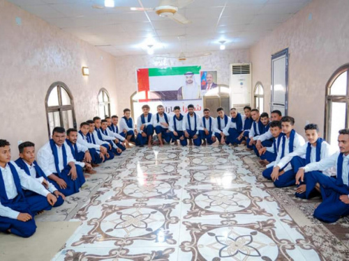بدعم اماراتي زفاف جماعي لـ 25 عريسا في ميون