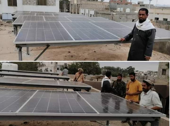 مدير عام  خنفر اليوسفي يطلع على مستوى التجهيزات في قسم الإصدار الآلي بالأحوال المدنية بالمديرية