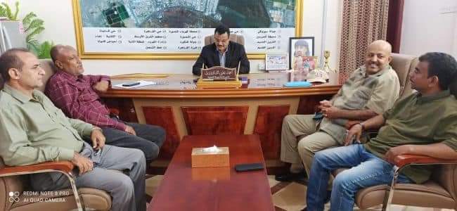 مدير عام المنصورة يبرم إتفاقية تنفيذ مشروع إعادة تأهيل الممرات الخلفية بمنطقة القاهرة