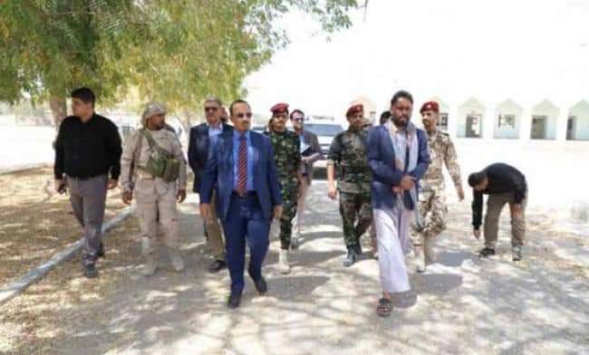 محافظ حضرموت يتفقد مرافق مديرية غيل باوزير
