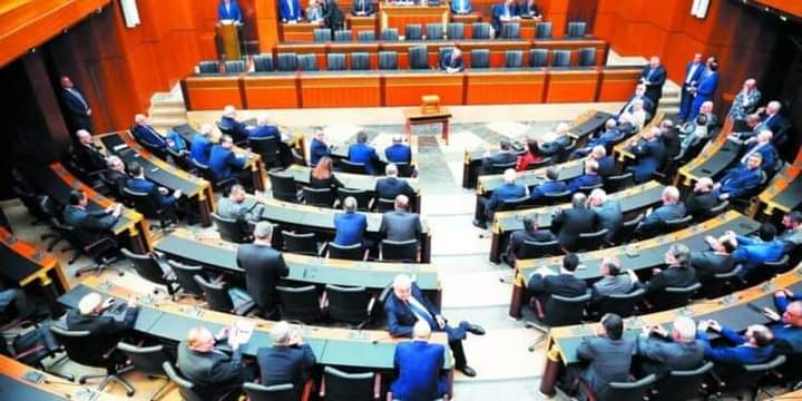 البرلمان اللبناني يخفق في الاتفاق على جلسة تشريعية