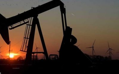 روسيا تشعل مخاوف إمدادات النفط.. برنت يلامس 83 دولارا