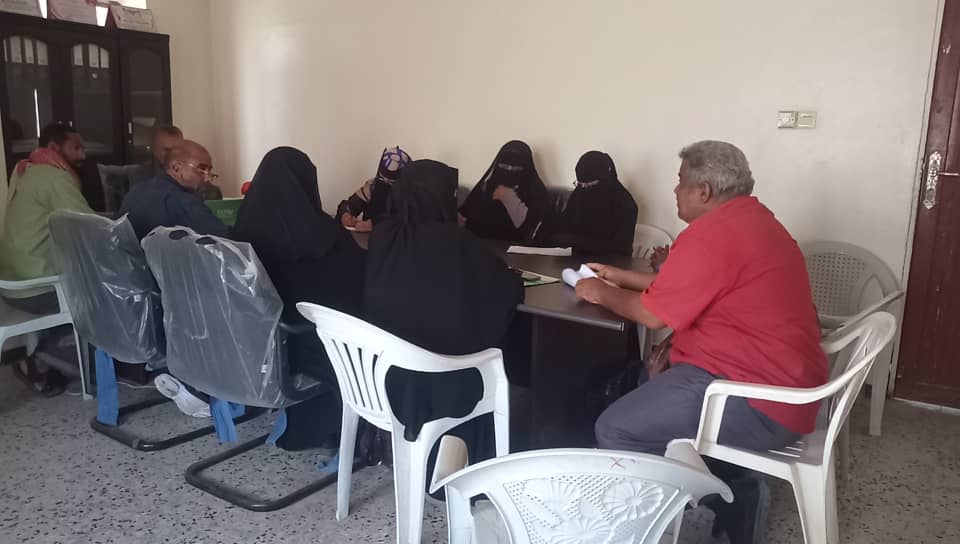 أبين: مدير الشؤون الاجتماعية والعمل يلتقي بالجنة مشروع الادماج للاطفال المخالفين للقانون