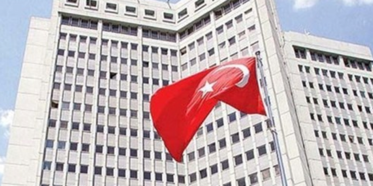 تركيا: محادثات تمديد اتفاق الحبوب لا تزال مستمرة