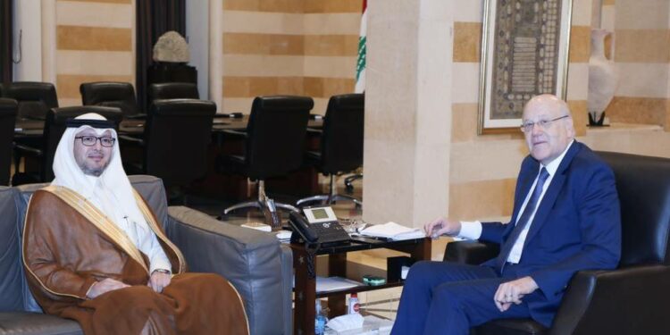 الرياض تحض قادة لبنان على انتخاب رئيس للجمهورية