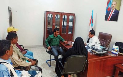 رئيس انتقالي أبين يلتقي منسق عام المحافظة لشؤون المنظمات المحلية والدولية لقطاع النازحين والمجتمع المضيف