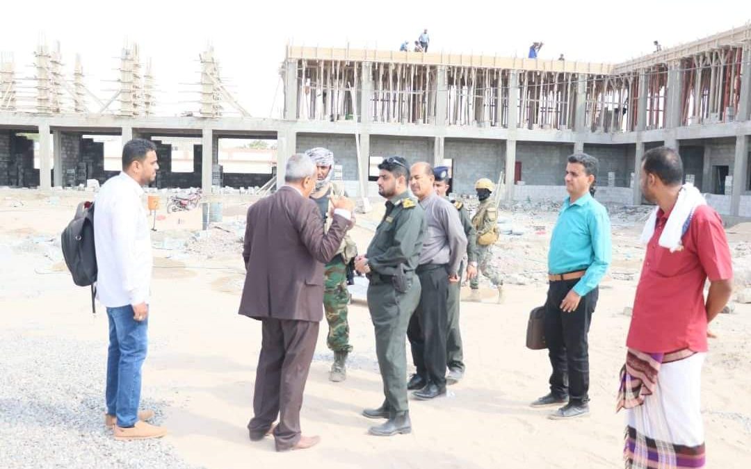 أبين : مدير أمن المحافظة يزور جامعة أبين ويلتقي برئيسها