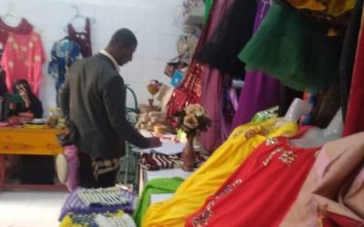 جمعية الأبحاث النسوية الحرفية التنموية.. تشارك في المعرض العلمي بمجمع أروى بالكود