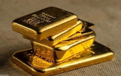 الذهب يتراجع بعد بيانات عززت من قوة الدولار