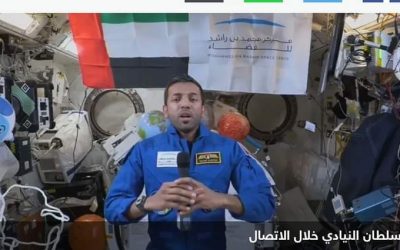 محمد بن راشد يجري أول اتصال مرئي مع النيادي من محطة الفضاء