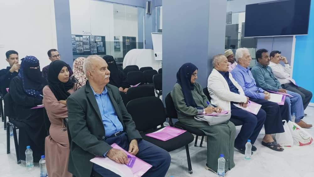طالب بمواجهة الحملة الإخوانية ضد النقابة.. نقيب الصحفيين الجنوبيين : لدينا برنامج نشاط لاقامة ندوات وفعاليات في مقر النقابة بالتواهي بعد إعادة تأهيله