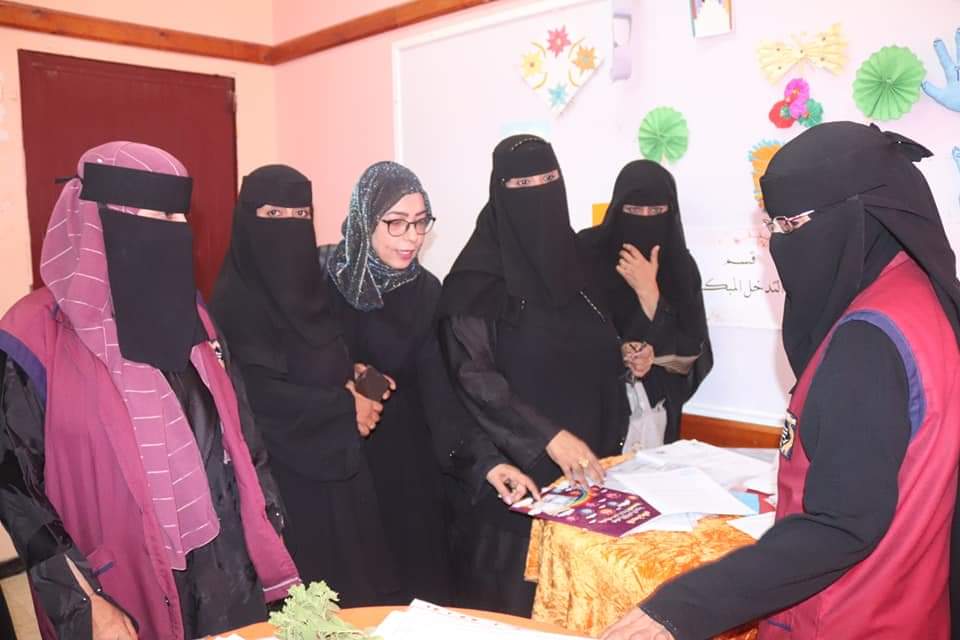 لحج : مدرسة ذوي الاحتياجات الخاصة تختتم معرضها الأول بالمناهج والبرامج والمقاييس