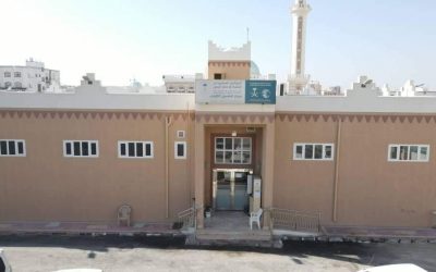 مركز غسيل الكلى بمدينة الغيضة يقدم سلل رمضانية للمرضى