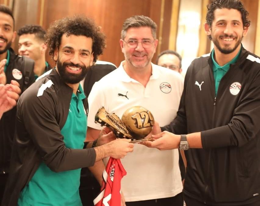 تكريم منتخب مصر للنجم محمد صلاح