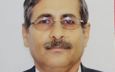 الأستاذ القدير محمود علوي العفيفي شخصية تربوية أستثنائية جمعت بين العمل التربوي و المواهب الفنية
