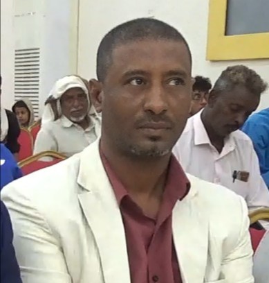 مدير عام مكتب الشؤون الاجتماعية والعمل بأبين يطالب الجهات المختصة بتطبيق أشد العقوبات بشأن حادثة قتل  الطفل ميثاق الدابيه ويطالب  القضاء  بأن يكون حازماً بهذه القضايا