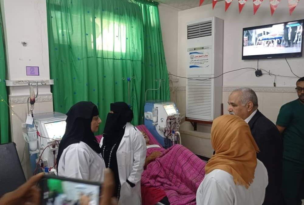 مدير مستشفى الصداقة يستقبل مدير مكتب الصحة بعدن لتفقد أحوال الطاقم والمرضى